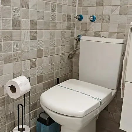 Dumi Sky Studio - Near Iancului Metro & National Arena Bukarest