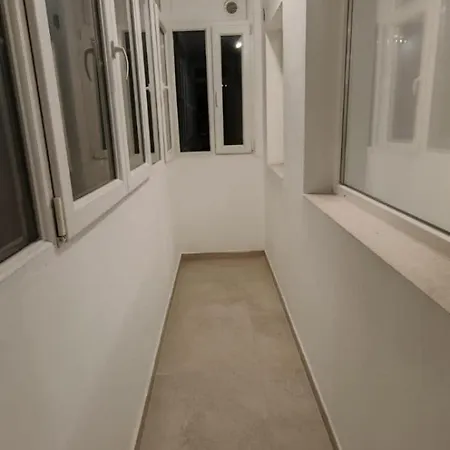Dumi Sky Studio - Near Iancului Metro & National Arena Apartment Bukarest