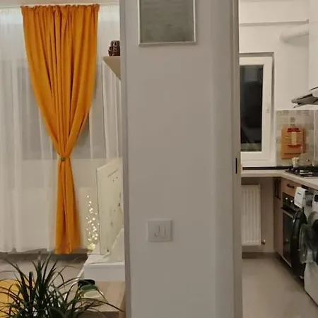 Apartment Dumi Sky Studio - Near Iancului Metro & National Arena