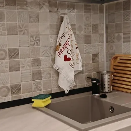 Apartment Dumi Sky Studio - Near Iancului Metro & National Arena