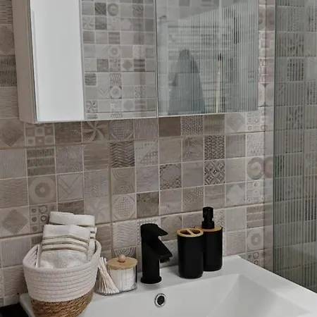 Dumi Sky Studio - Near Iancului Metro & National Arena Apartment Bukarest