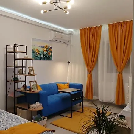 Dumi Sky Studio - Near Iancului Metro & National Arena *