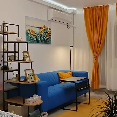 Dumi Sky Studio - Near Iancului Metro & National Arena