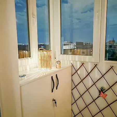 Apartment Dumi Sky Studio - Near Iancului Metro & National Arena