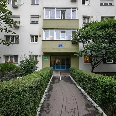 Dumi Sky Studio - Near Iancului Metro & National Arena *