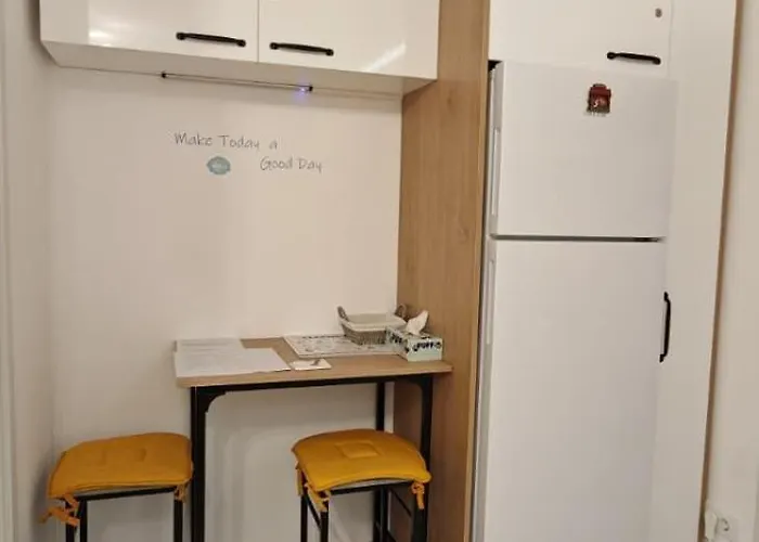 Dumi Sky Apartment *