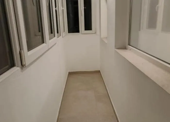 Dumi Sky Appartement Boekarest